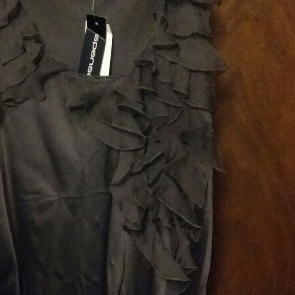 SPENCE GREY RUFFLE TANK - NWT - Picture 2 of 8